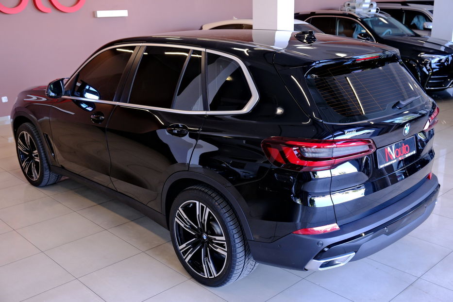 Продам BMW X5 2023 года в Одессе