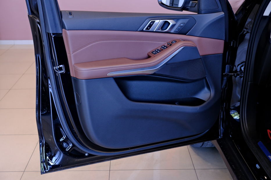 Продам BMW X5 2023 года в Одессе