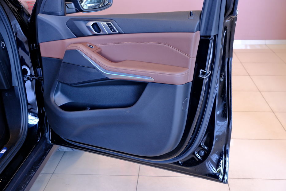 Продам BMW X5 2023 года в Одессе