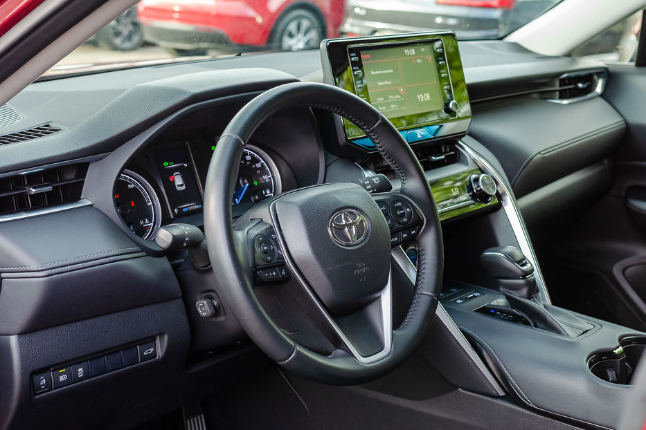 Продам Toyota Venza Hybrid 2021 года в Киеве