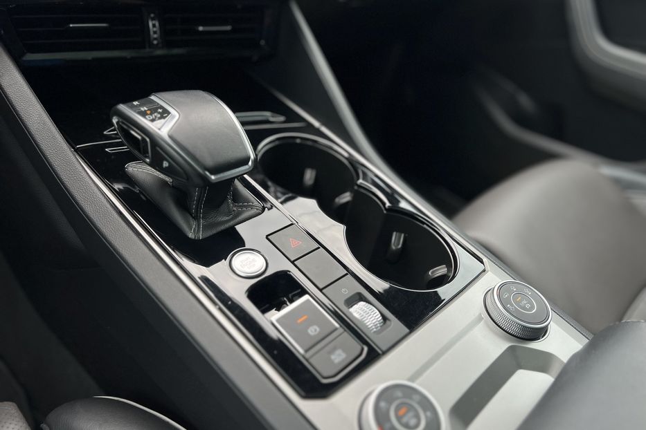Продам Volkswagen Touareg R-Line MAXIMAL 2019 года в г. Умань, Черкасская область