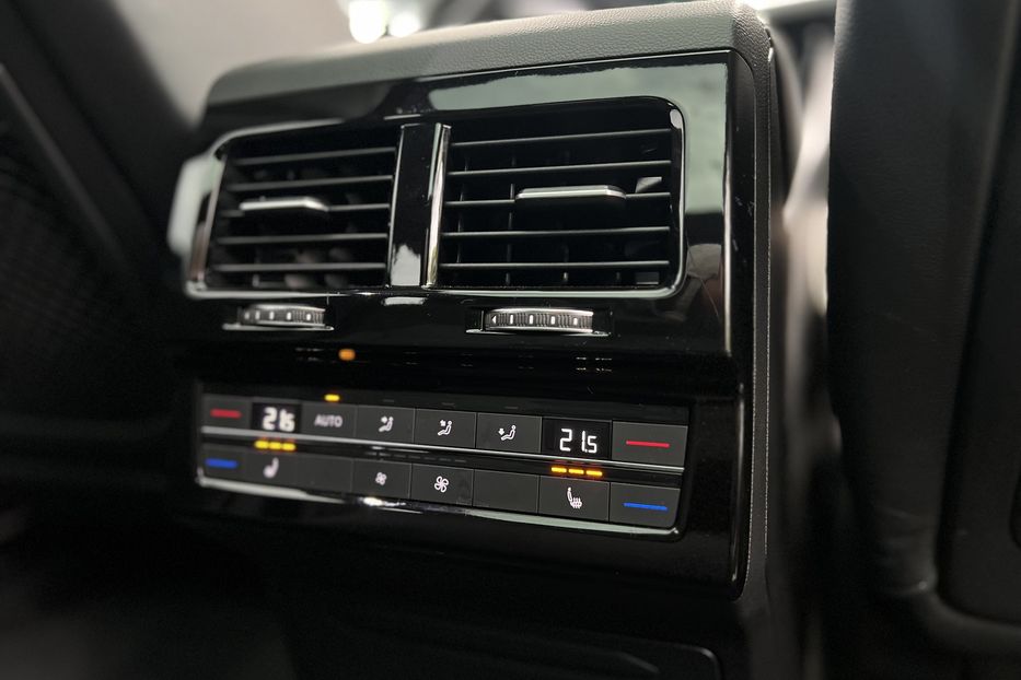 Продам Volkswagen Touareg R-Line MAXIMAL 2019 года в г. Умань, Черкасская область