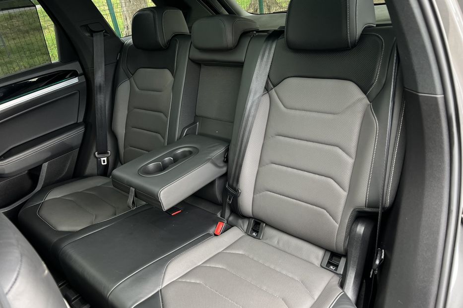 Продам Volkswagen Touareg R-Line MAXIMAL 2019 года в г. Умань, Черкасская область
