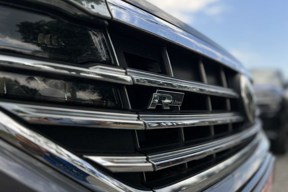 Продам Volkswagen Touareg R-Line MAXIMAL 2019 года в г. Умань, Черкасская область