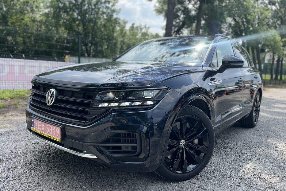 Продам Volkswagen Touareg R-Line 4.0TDI 310Kw 2019 года в г. Умань, Черкасская область