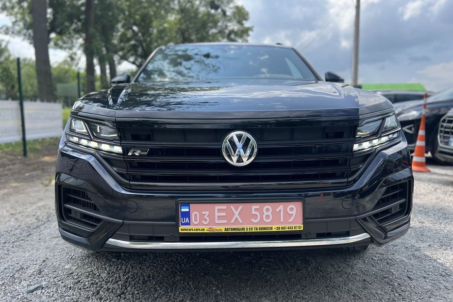Продам Volkswagen Touareg R-Line 4.0TDI 310Kw 2019 года в г. Умань, Черкасская область