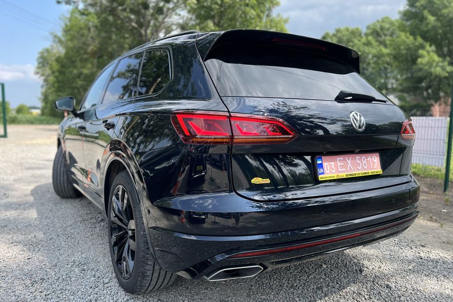 Продам Volkswagen Touareg R-Line 4.0TDI 310Kw 2019 года в г. Умань, Черкасская область