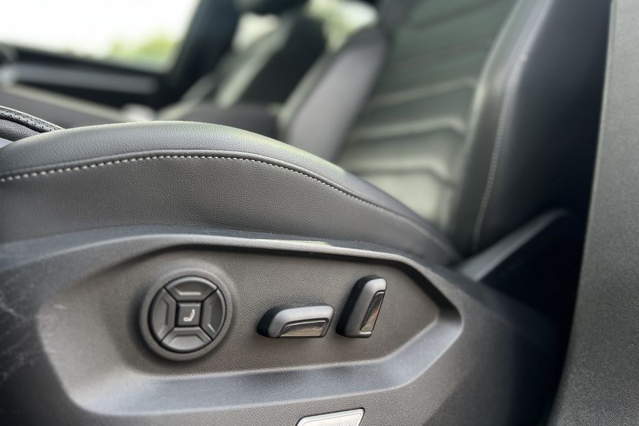 Продам Volkswagen Touareg R-Line 4.0TDI 310Kw 2019 года в г. Умань, Черкасская область