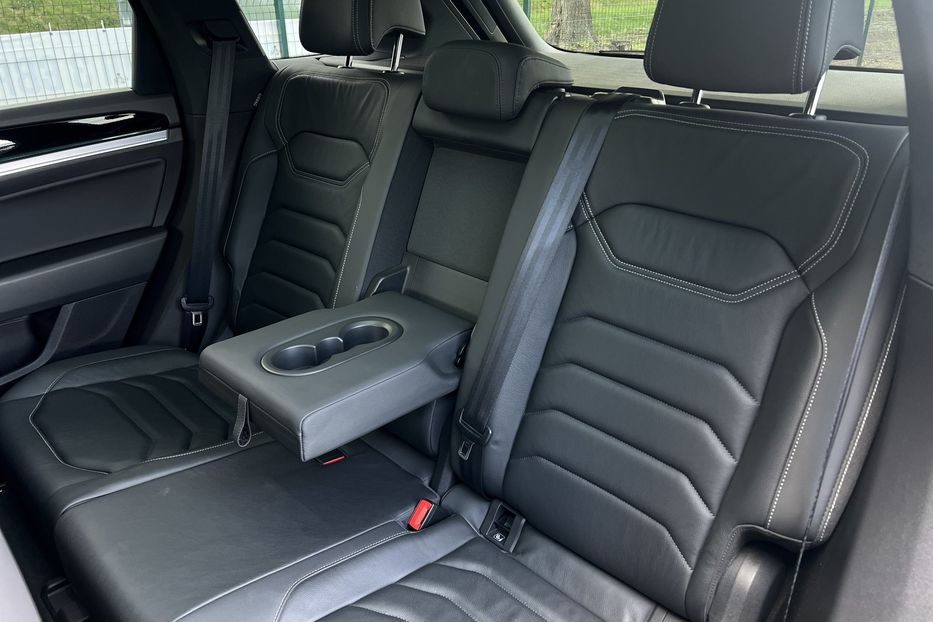 Продам Volkswagen Touareg R-Line 4.0TDI 310Kw 2019 года в г. Умань, Черкасская область