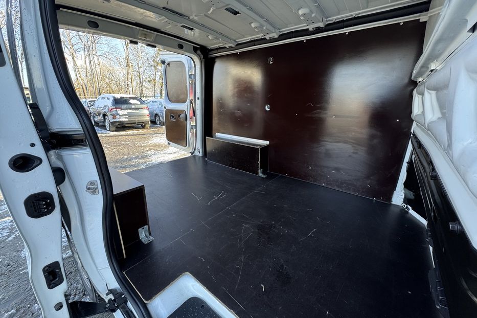 Продам Nissan NV груз. 300 2019 года в г. Умань, Черкасская область