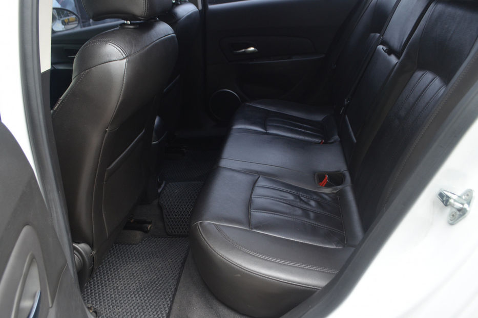 Продам Chevrolet Cruze 2011 года в Киеве