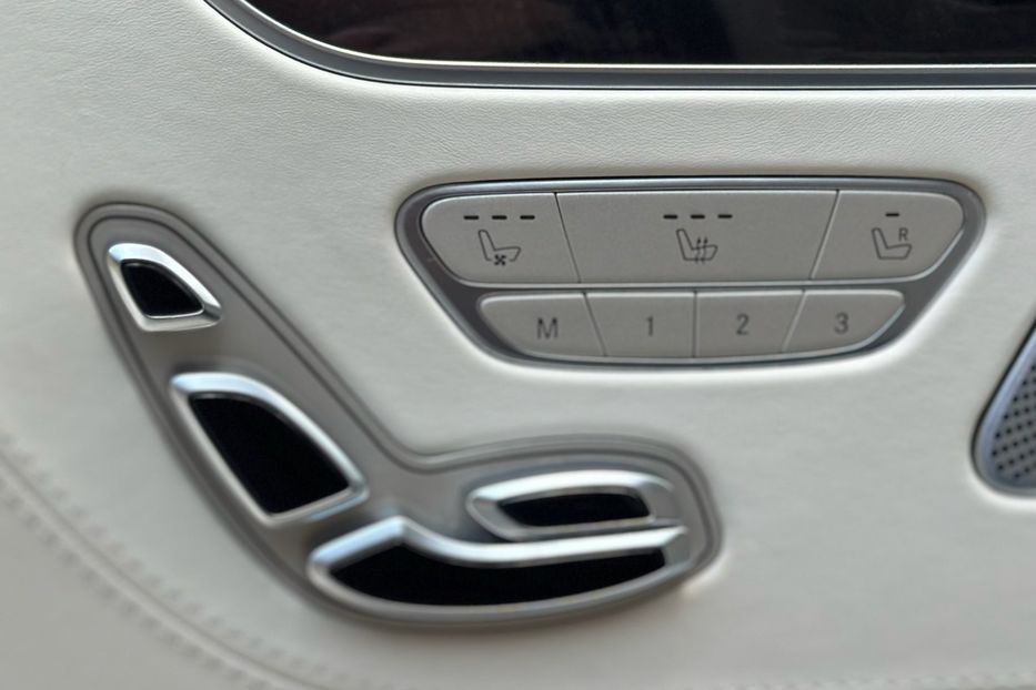 Продам Mercedes-Benz S-Class S560 COUPE 2019 года в Киеве