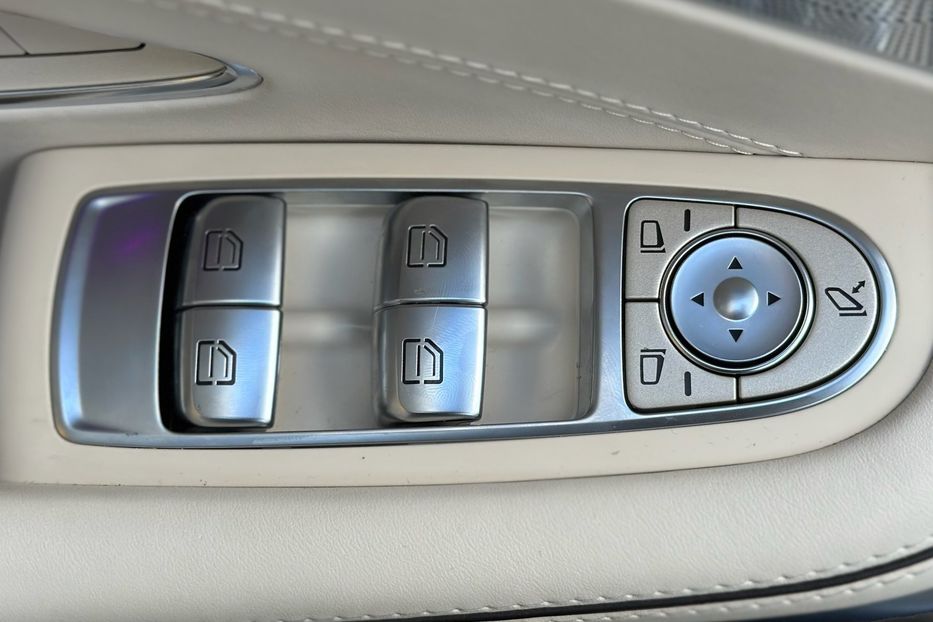 Продам Mercedes-Benz S-Class S560 COUPE 2019 года в Киеве