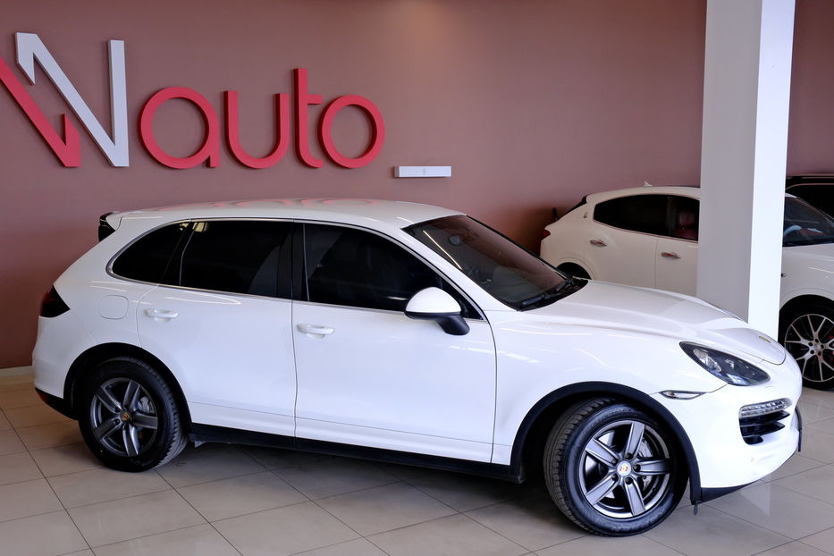 Продам Porsche Cayenne Hybrid 2012 года в Одессе