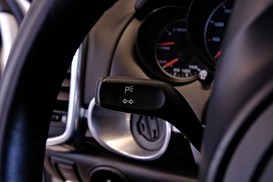 Продам Porsche Cayenne Hybrid 2012 года в Одессе