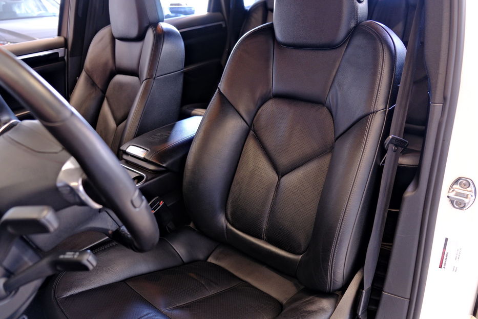 Продам Porsche Cayenne Hybrid 2012 года в Одессе