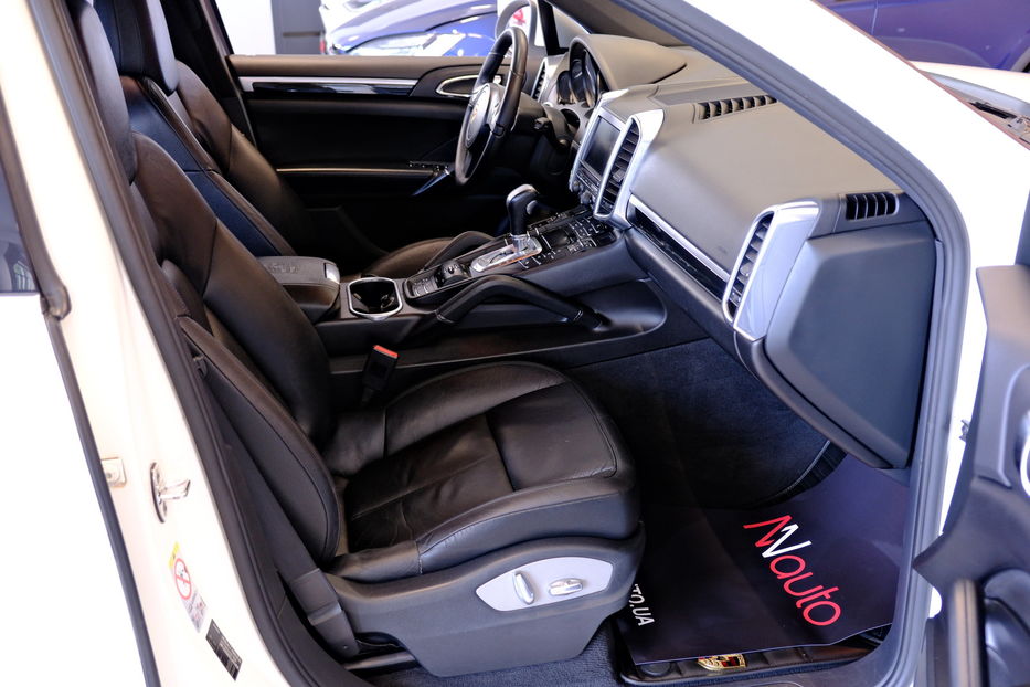 Продам Porsche Cayenne Hybrid 2012 года в Одессе