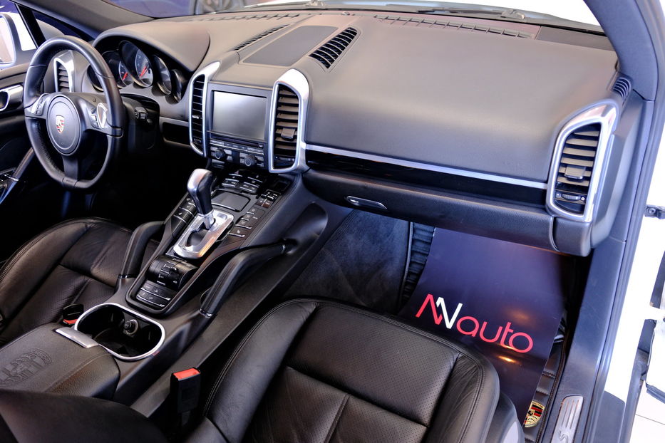 Продам Porsche Cayenne Hybrid 2012 года в Одессе