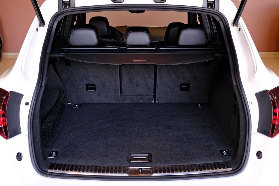 Продам Porsche Cayenne Hybrid 2012 года в Одессе