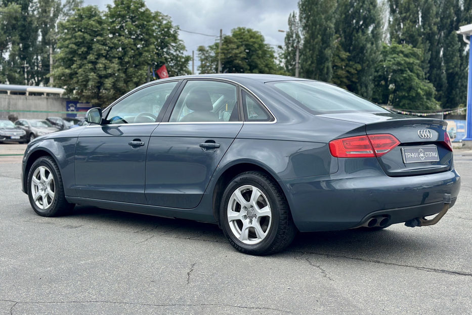 Продам Audi A4 2008 года в Киеве
