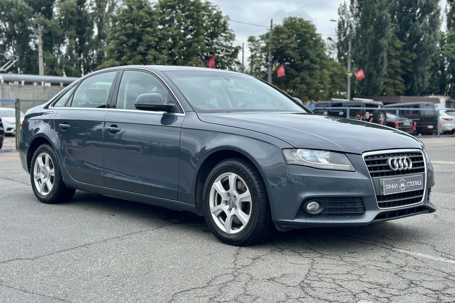 Продам Audi A4 2008 года в Киеве