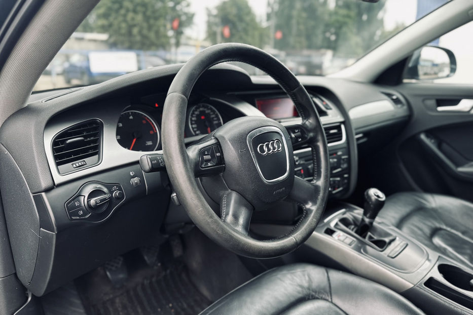 Продам Audi A4 2008 года в Киеве