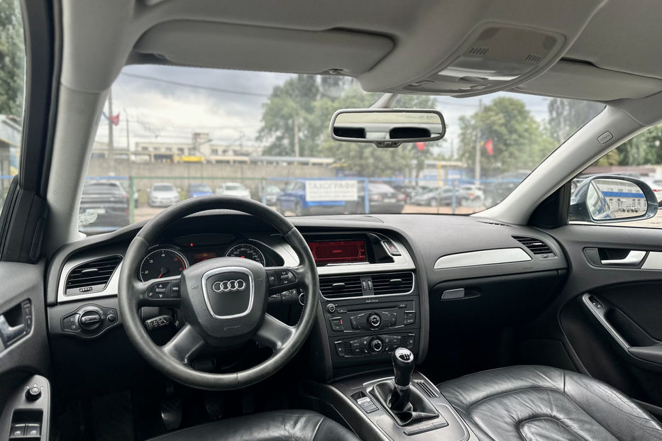 Продам Audi A4 2008 года в Киеве