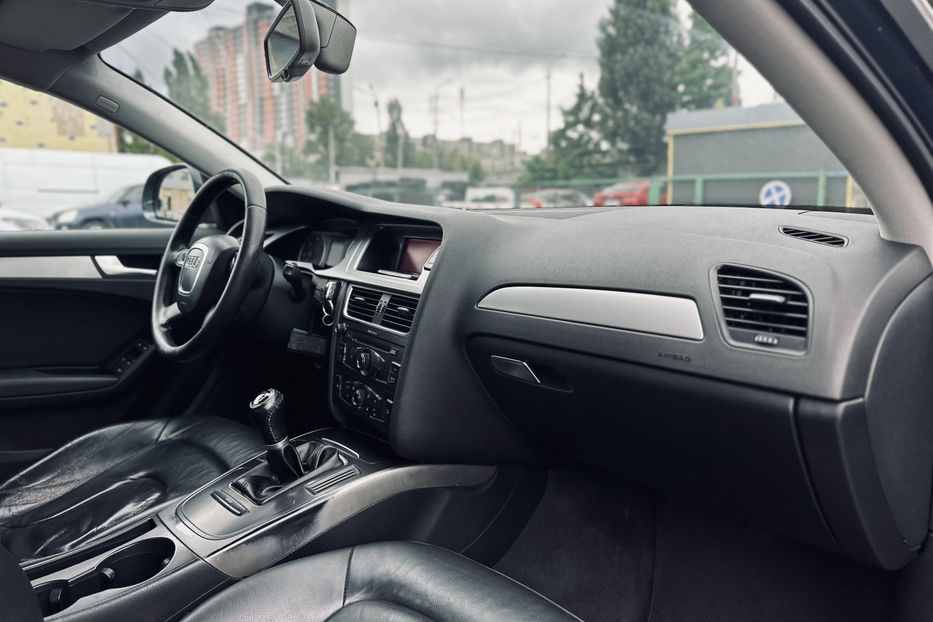 Продам Audi A4 2008 года в Киеве