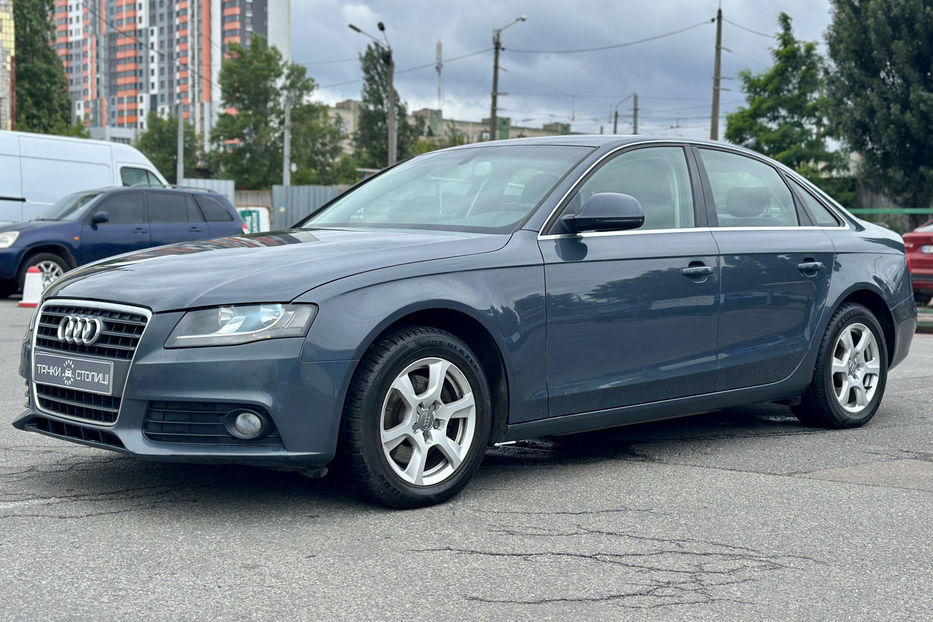 Продам Audi A4 2008 года в Киеве