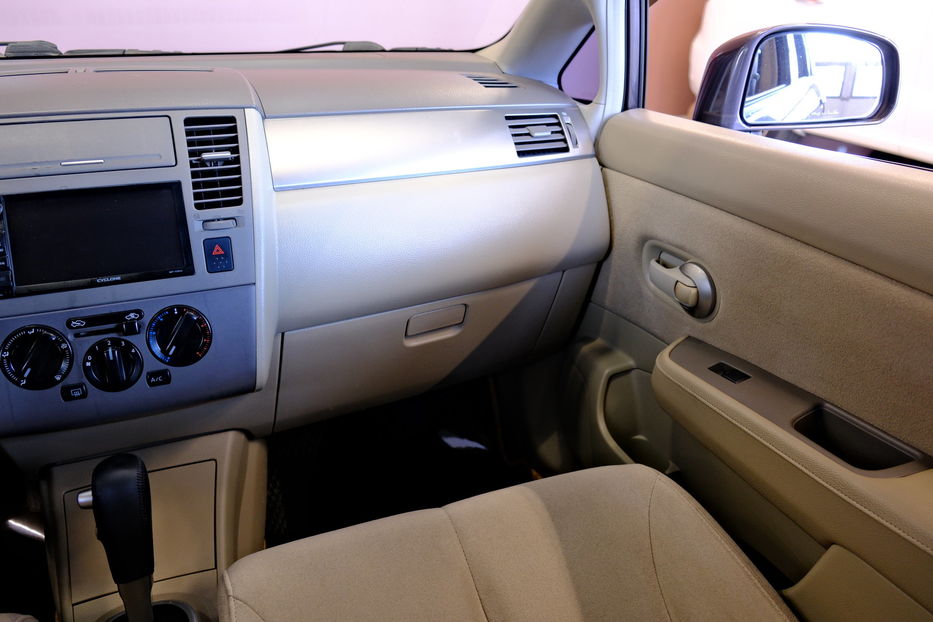 Продам Nissan TIIDA 2009 года в Одессе