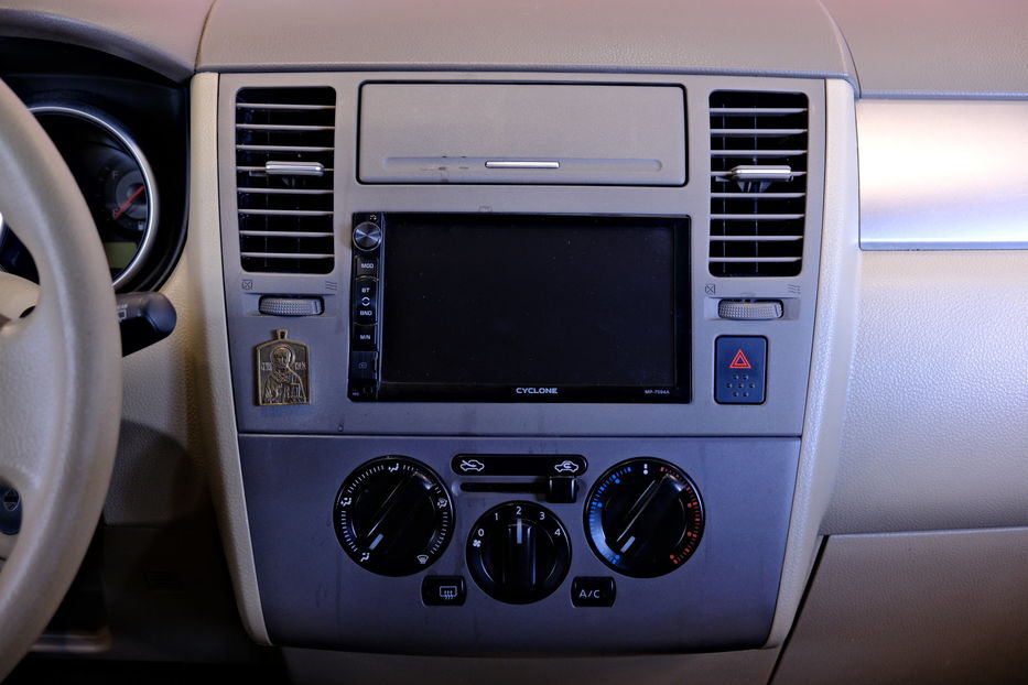 Продам Nissan TIIDA 2009 года в Одессе
