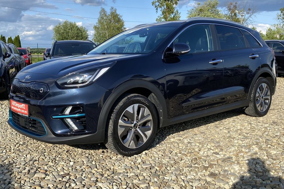 Продам Kia Niro 64kWhМакс.комплектаціяPrestige 2020 года в Львове