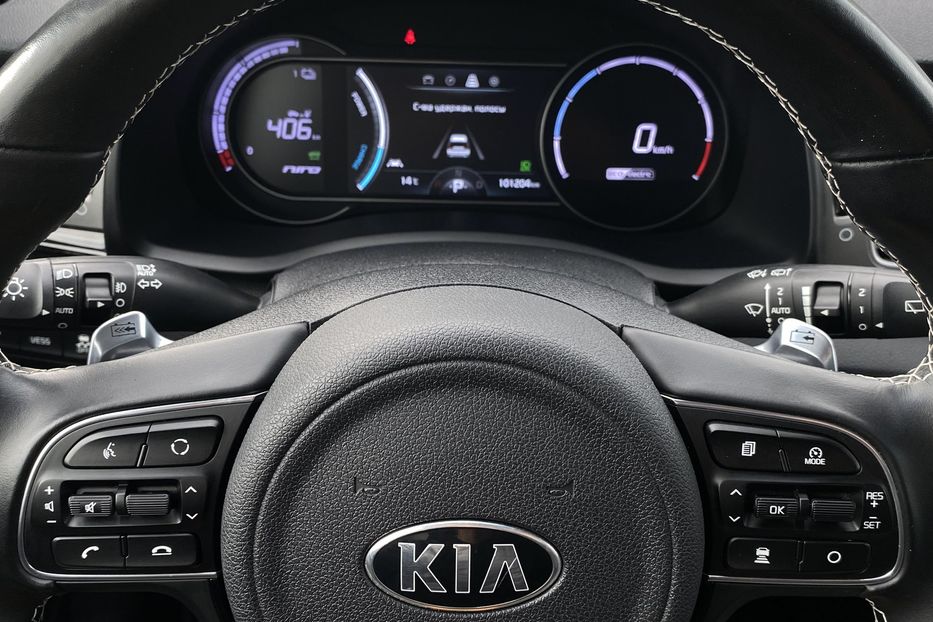 Продам Kia Niro 64kWhМакс.комплектаціяPrestige 2020 года в Львове