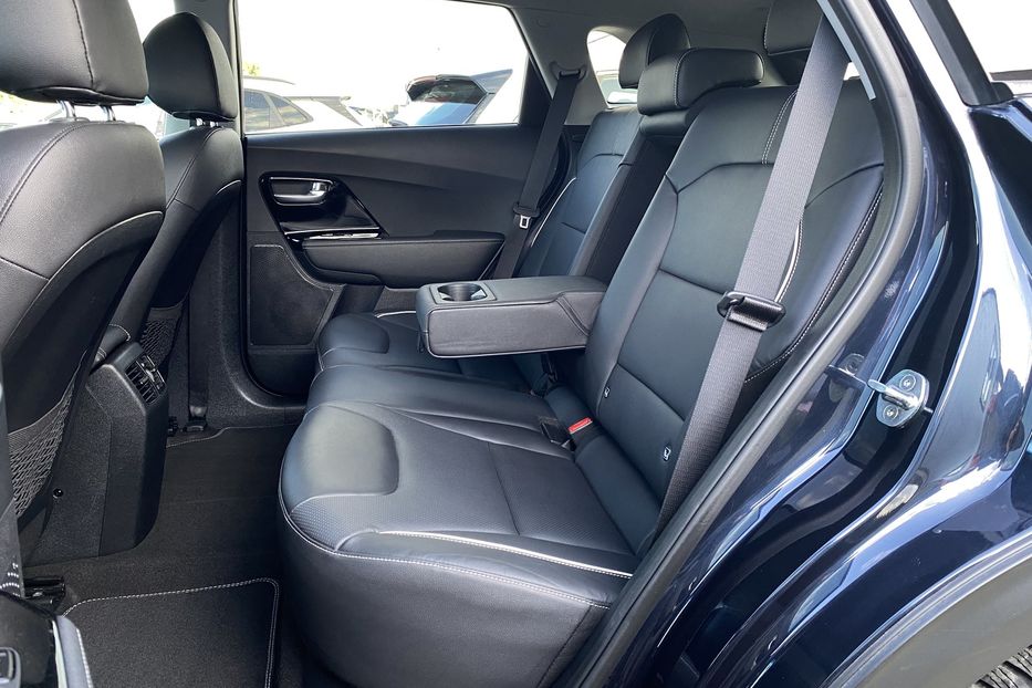 Продам Kia Niro 64kWhМакс.комплектаціяPrestige 2020 года в Львове