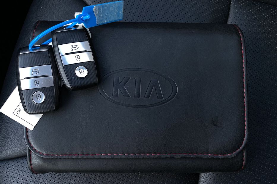 Продам Kia Niro 64kWhМакс.комплектаціяPrestige 2020 года в Львове