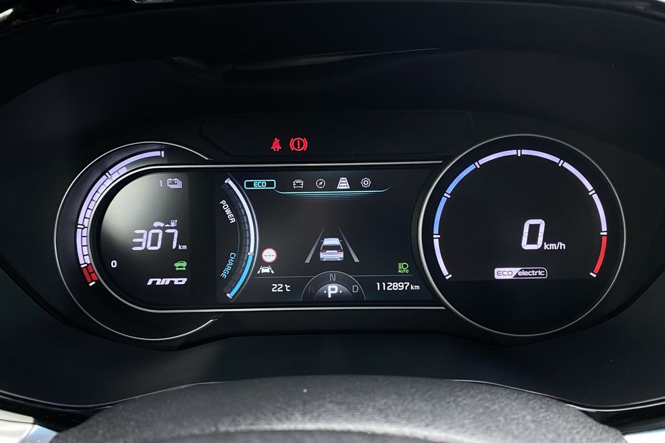 Продам Kia Niro 64 kWh Макс. комплектація 2021 года в Львове