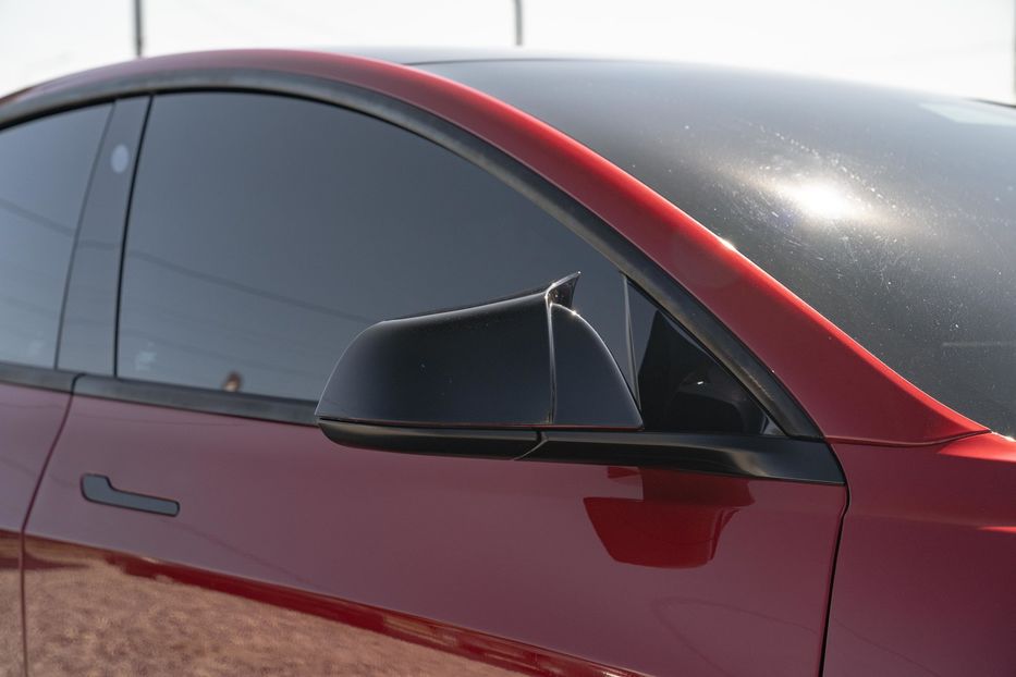 Продам Tesla Model 3 Long Range Dual Motor 2021 года в Черновцах