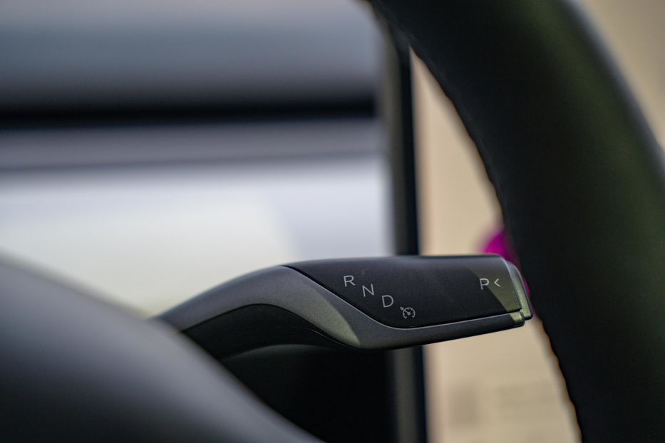 Продам Tesla Model 3 Long Range Dual Motor 2021 года в Черновцах