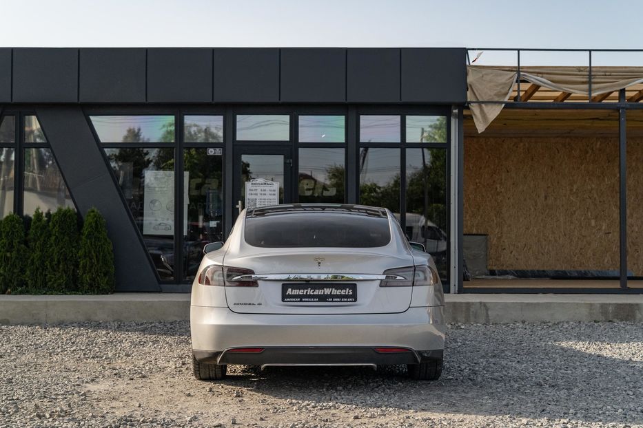 Продам Tesla Model S Signature 2012 года в Черновцах