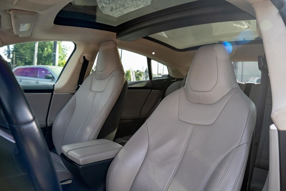 Продам Tesla Model S Signature 2012 года в Черновцах