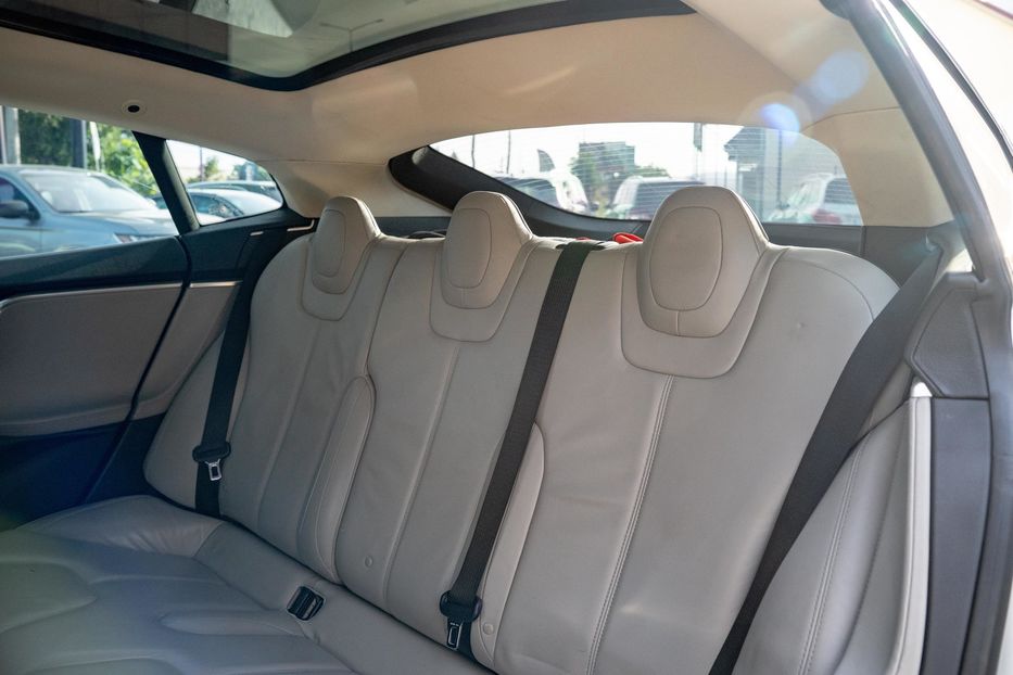 Продам Tesla Model S Signature 2012 года в Черновцах