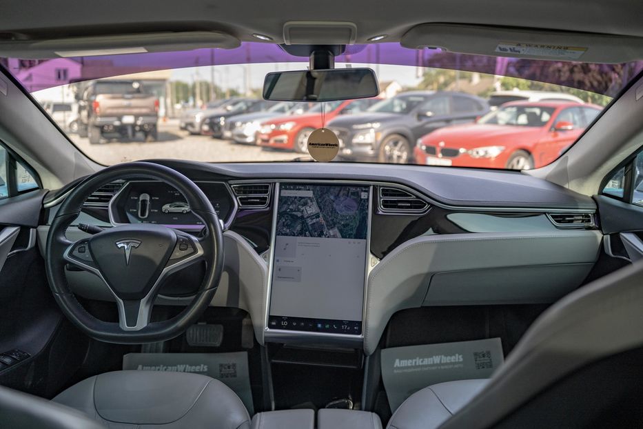 Продам Tesla Model S Signature 2012 года в Черновцах