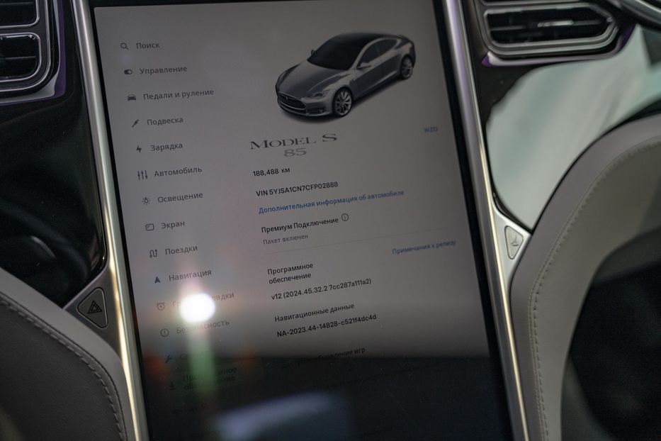 Продам Tesla Model S Signature 2012 года в Черновцах