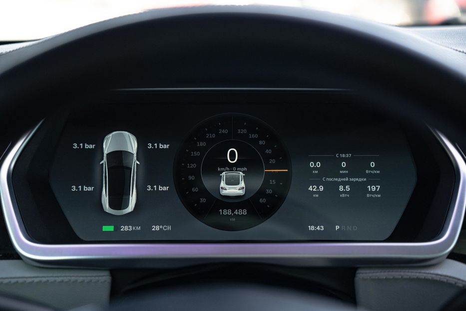 Продам Tesla Model S Signature 2012 года в Черновцах
