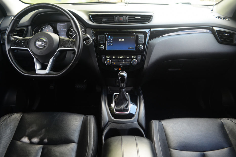 Продам Nissan Rogue 2017 года в Киеве