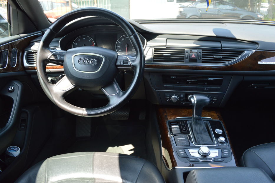 Продам Audi A6 2014 года в Одессе