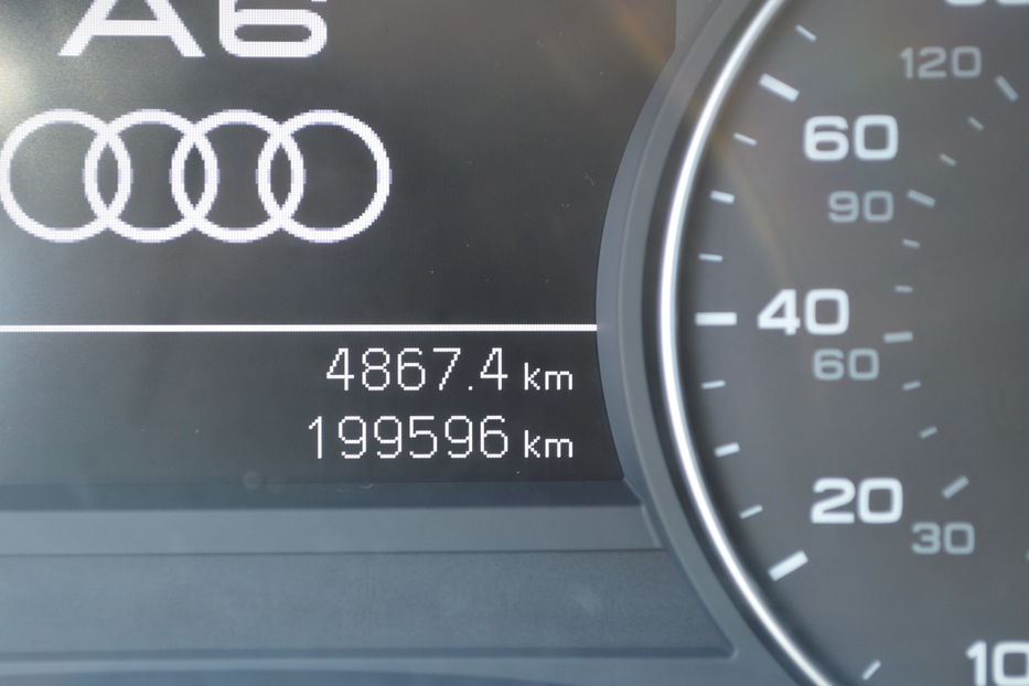 Продам Audi A6 2014 года в Одессе
