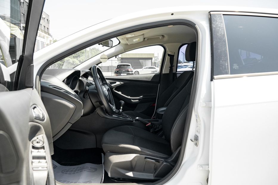 Продам Ford Focus 2016 года в Черновцах