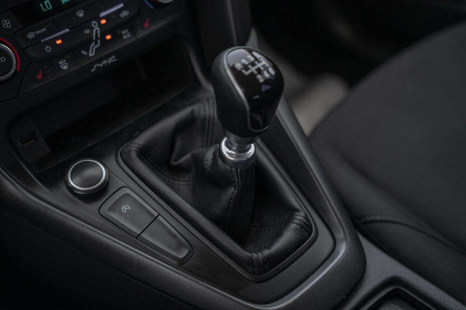 Продам Ford Focus 2016 года в Черновцах