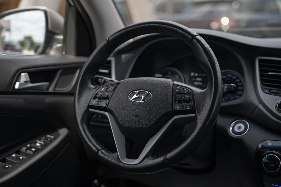 Продам Hyundai Tucson 2017 года в Черновцах